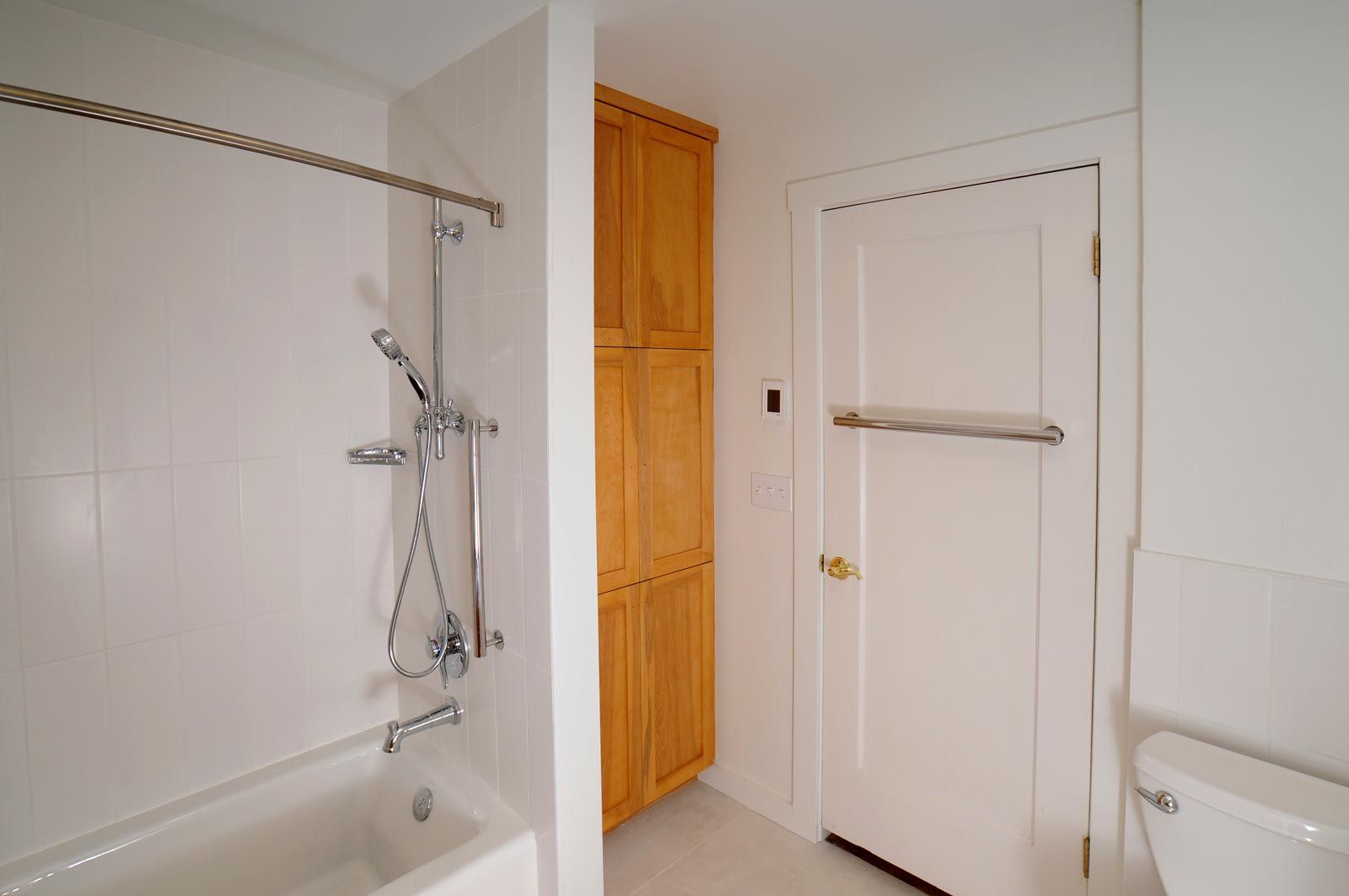 custom tiled shower and tub combo