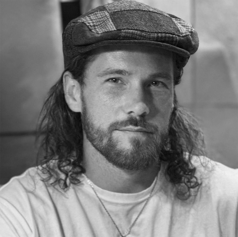 Ronnie Nelsen, Builder